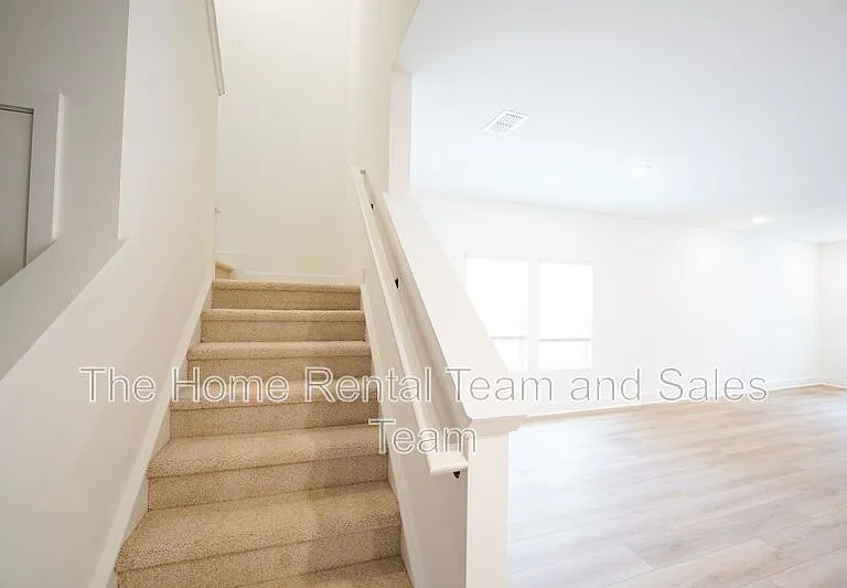 128 Kingswood Cir — Photo 28