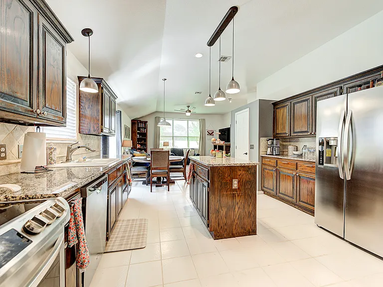 2912 Devonshire Dr — Photo 15