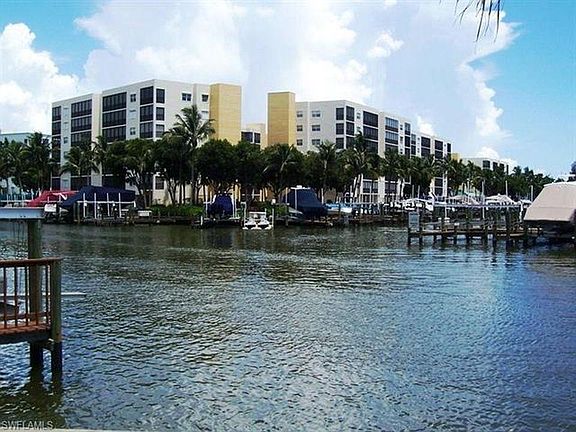 3rd image of 4471 Bay Beach Ln APT 322