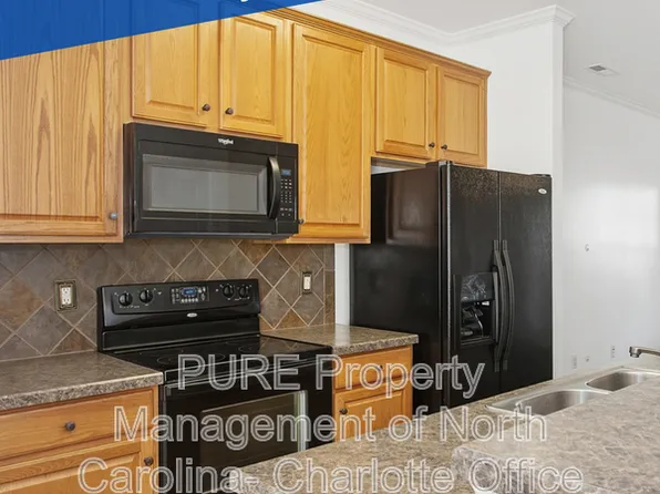 17732 Caldwell Track Dr, Cornelius, NC 28031