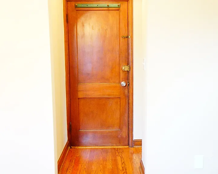 806 Houston Ave — Photo 35
