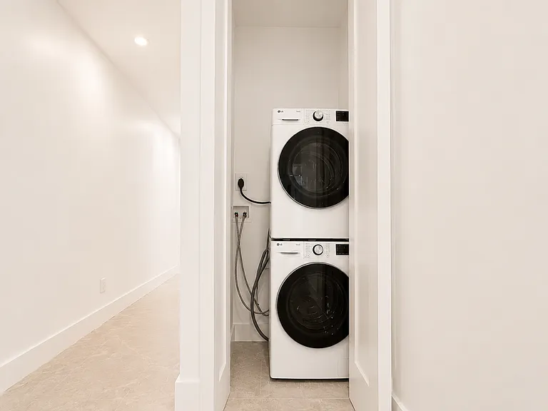 613 Sterling Pl #3R — Photo 10
