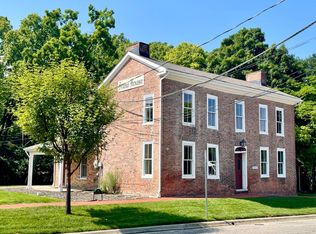 41 W New England Ave, Worthington, OH 43085