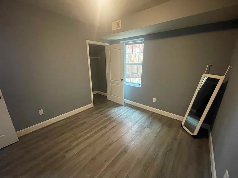 4257 Brooks St NE — Photo 7