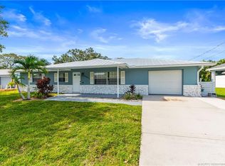 5907 Myrtle Dr, Fort Pierce, FL 34982