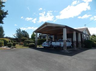 1516 Maple St, Myrtle Point, OR 97458