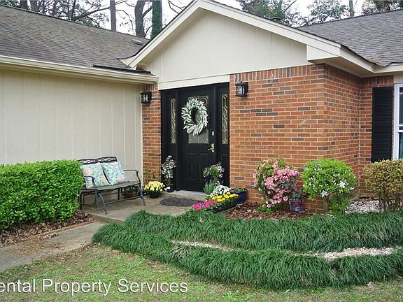 3rd image of 1213 Edgeworth Dr
