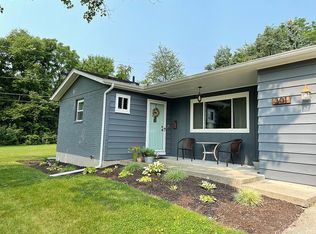 301 Hillside Dr, New Carlisle, OH