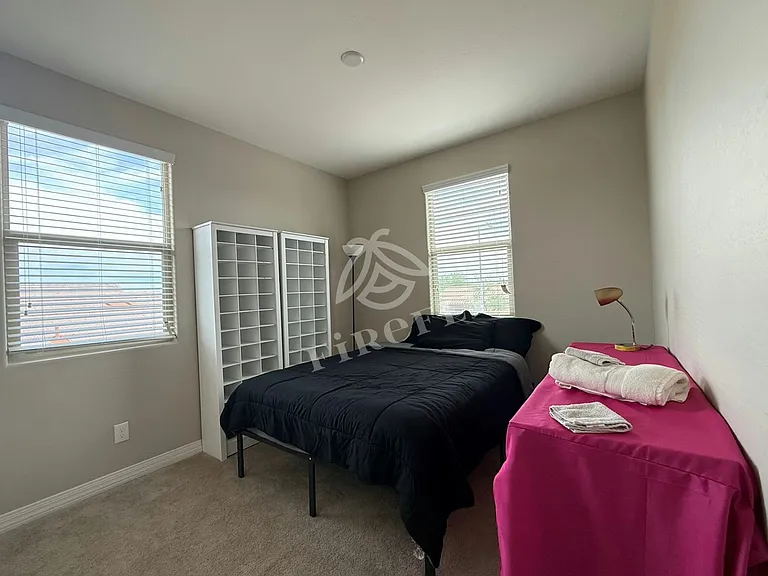 6802 N 86th Ln — Photo 23