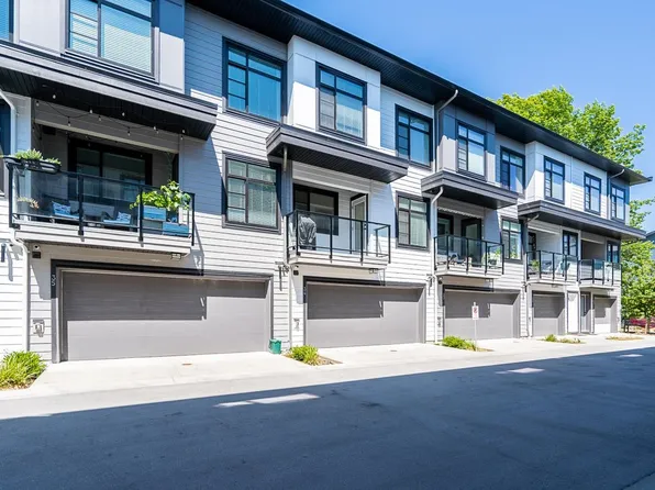 7127 193a St #34, Surrey, BC V4N 5P8