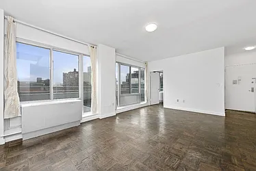 Rented by Hakimian Management