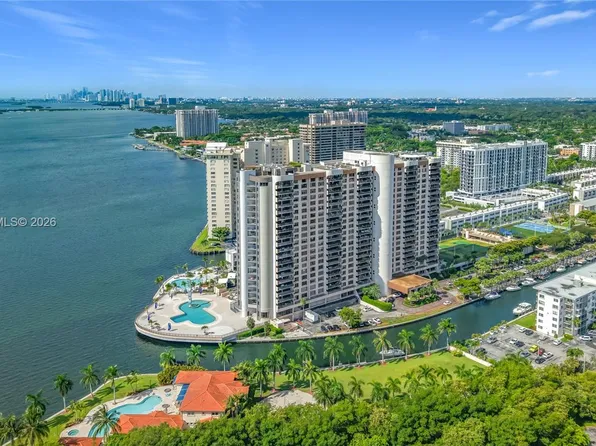 1800 NE 114th St APT 1508, Miami, FL 33181