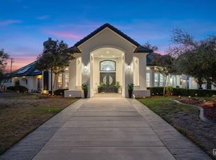 311 Saba Way, Bakersfield, CA 93314