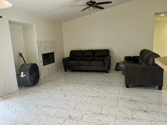 3rd image of 1268 Malat Ave