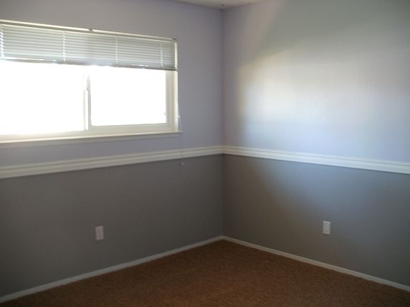 4th image of 8939 Plaza Park Dr