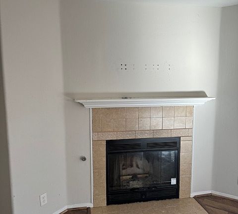 4th image of 21620 Loop St
