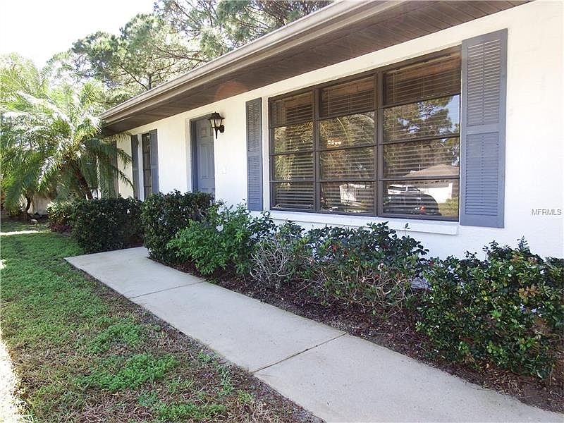 1st image of 11337 Reinhardt Ave