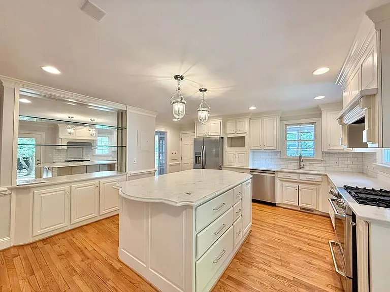 1610 Ridge Rd — Photo 8