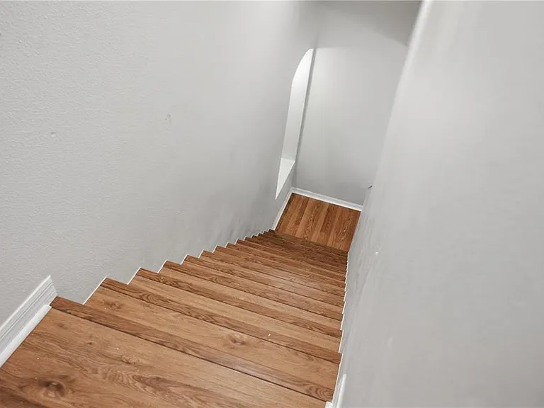 10215 Lakeside Vista Dr — Photo 22