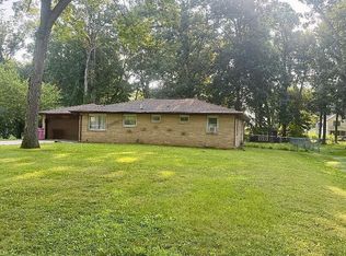 68825 6th St, Edwardsburg, MI 49112