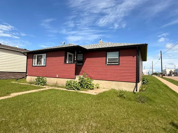 5040 E 48th St, Hardisty, AB T0B 1V0
