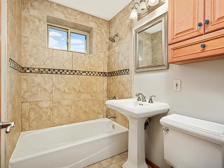 3120 Hennepin Ave S #301 — Photo 22