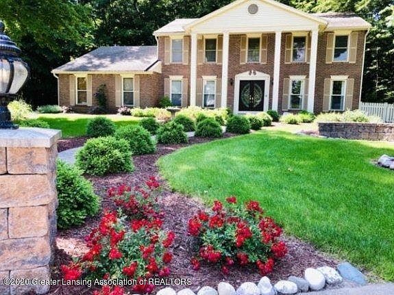 1st image of 1974 Valley Brook Dr
