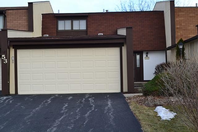 1st image of 53 Elmwood Ct