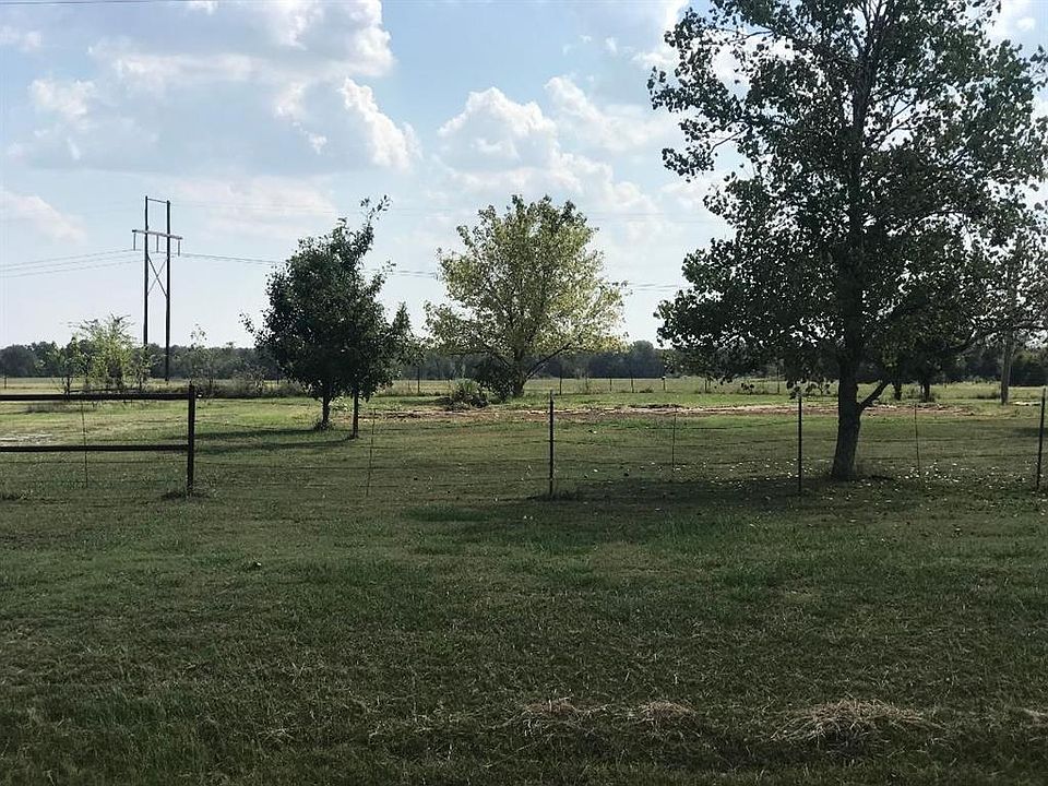 2nd image of 11097 W Us Highway 82