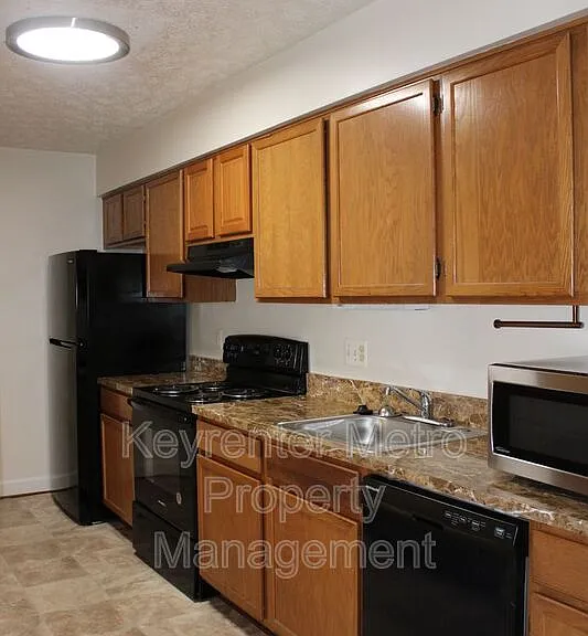 6100 Saint Ignatius Dr #2304 — Photo 2