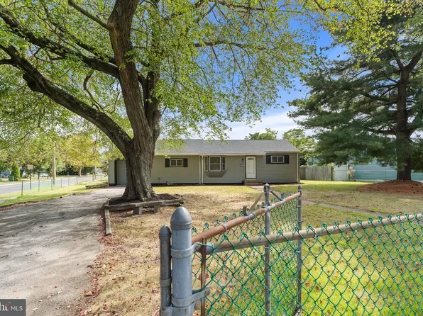 4 W Germantown Ave, Maple Shade, NJ 08052