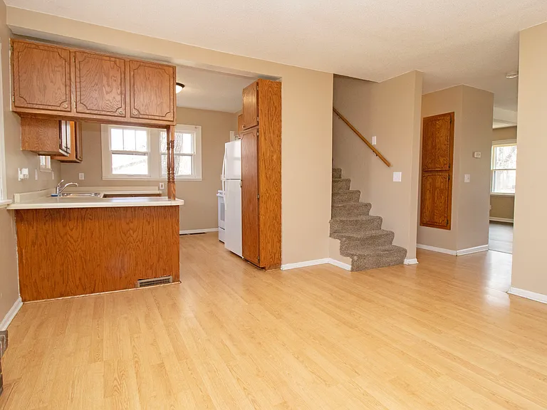 1563 6th Ave N #1 — Photo 6
