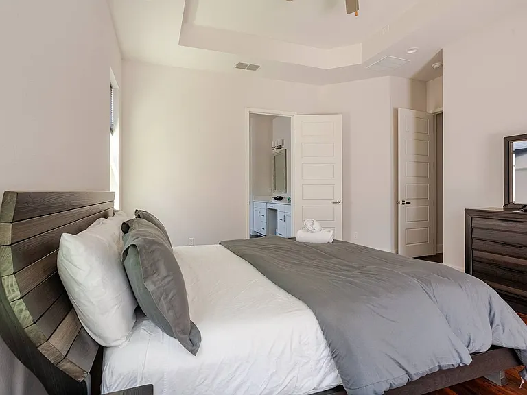 6808 SW 77th St — Photo 12