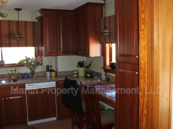 13 Bridgham Ave #2, Watertown, MA 02472