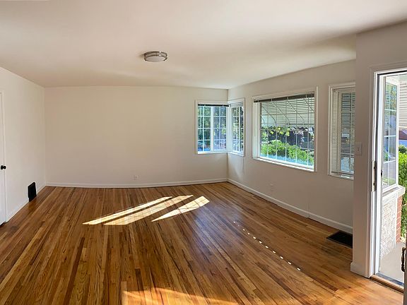2nd image of 859 S Le Grand St