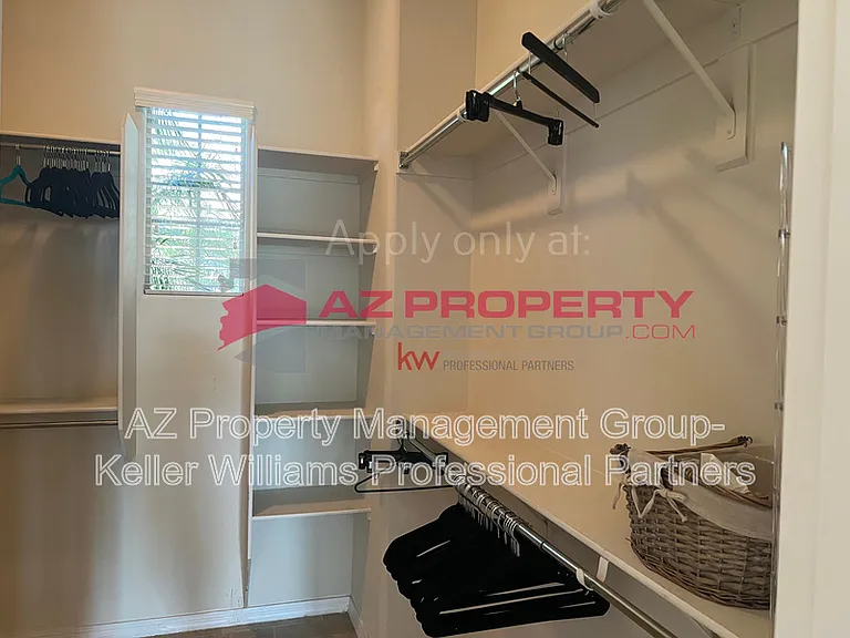 20540 N 268th Dr — Photo 17