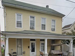 111 W Franklin St, Ephrata, PA 17522