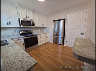 5720 N Drury Ave, Kansas City, MO 64119