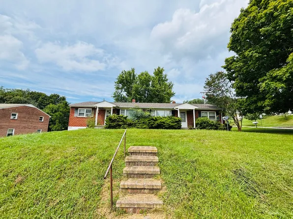 729AB - 405 Marlington St. DM