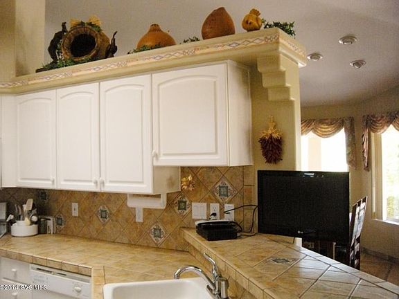5th image of 1160 W Placita Inspirada