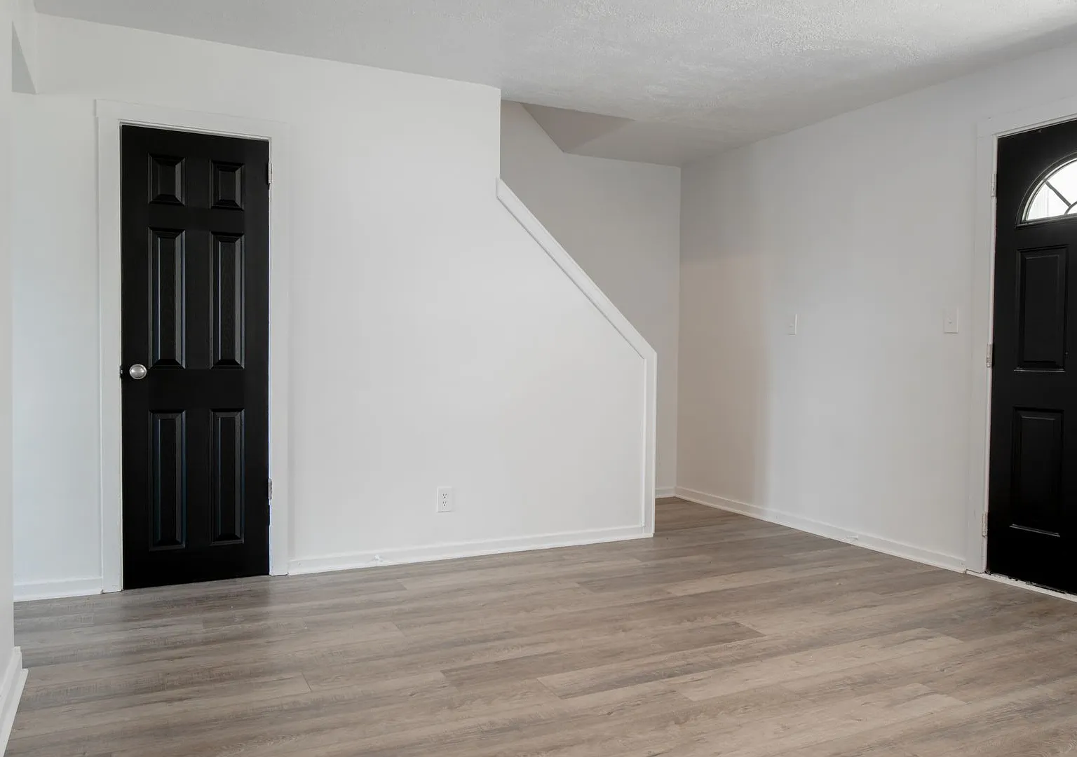 3-Bedroom Townhouse in Midland, PA. Apply Now!! — Photo 4