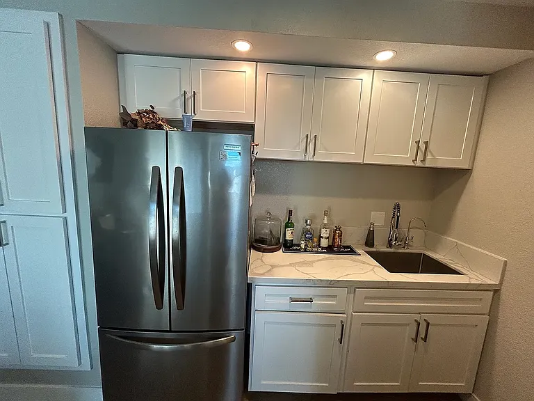 2905 E Vista St #B — Photo 7