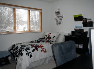 73 Lincoln Rd W, Plainview, NY 11803