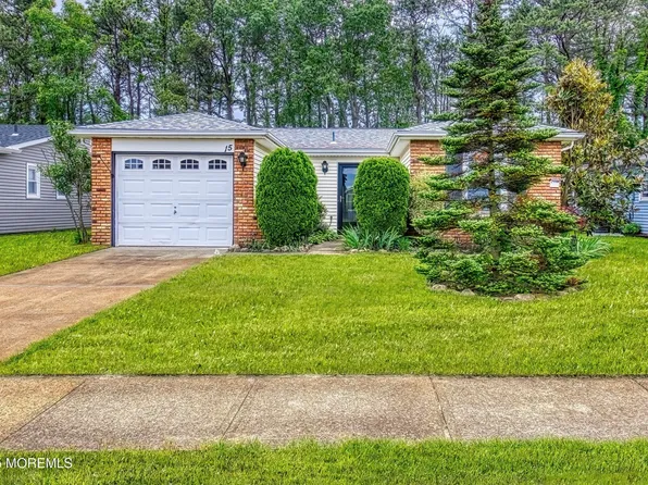 15 Courtshire Drive, Brick, NJ 08723