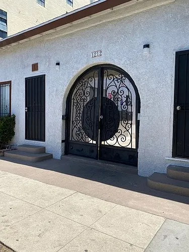 1212 Hoffman Ave Photo 1