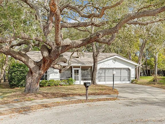 4th image of 8619 Gold Pine Dr
