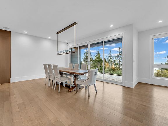 5th image of 3018 Burfield Pl