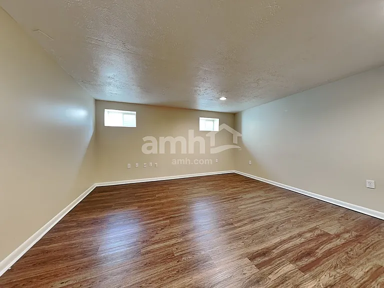 5671 Longbow Dr — Photo 29