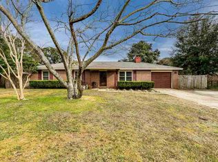 6560 Chicago Ave, Pensacola, FL 32526