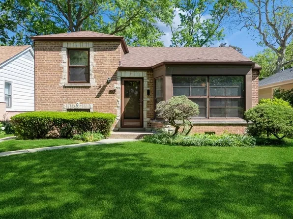 1605 Brummel St, Evanston, IL 60202
